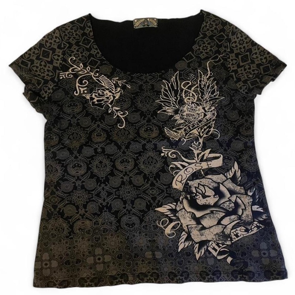 Vanilla Sugar Black and Gray Graphic Tee